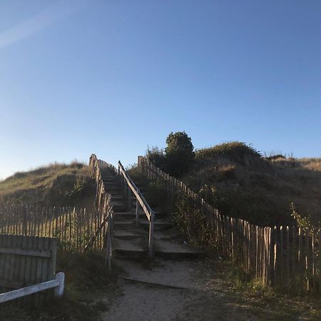 Le Petit Navire - Acces Direct Plage Cabourg Exteriör bild